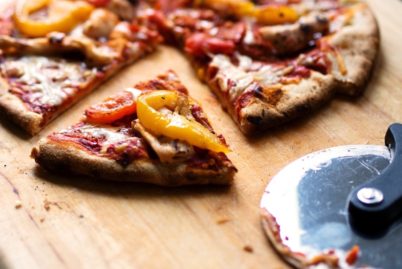 Pizza Hut prueba la pizza de “Incogmeato”